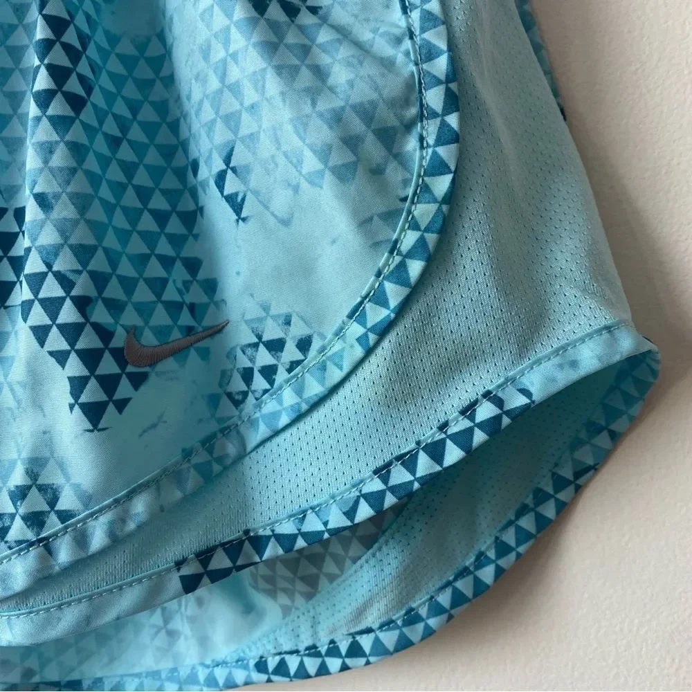 Nike light blue geometric patterned running shorts size small‎
